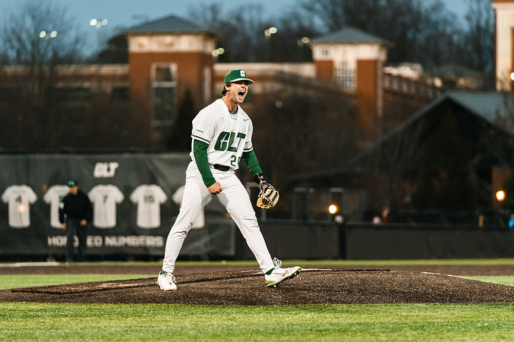 Charlotte Baseball to Take on Army in Their First Ever Meeting
