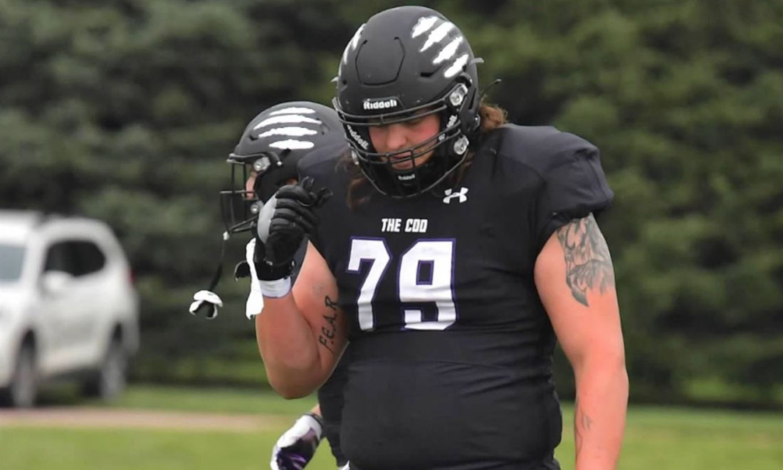 Transfer Offensive Lineman Jasper Parks Commits to Charlotte